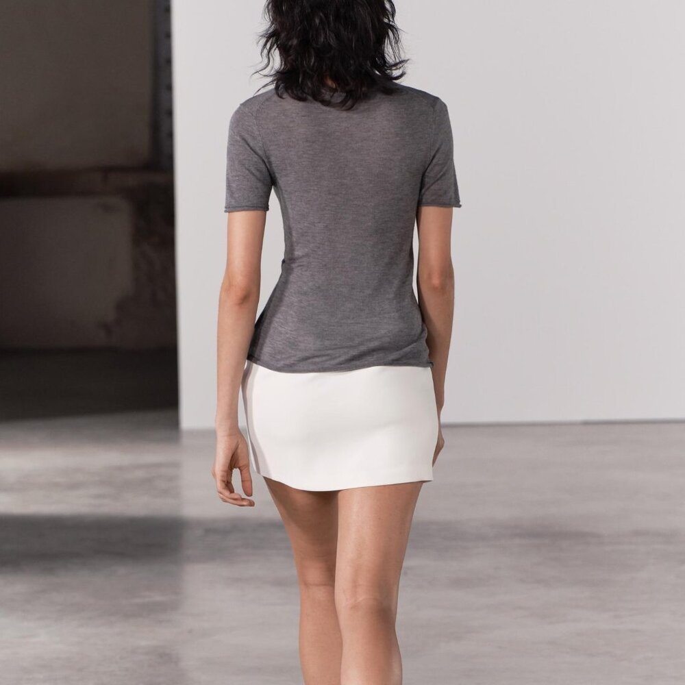 ZARA BASIC WOOL AND SILK BLEND SHORT SLEEVE TOP - Picture 2 of 8